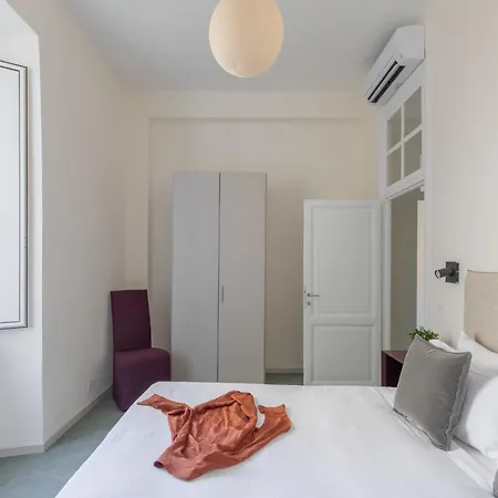 Daire Iflat Calm & Spacious Urban Oasis Fons Trevi B13 Roma