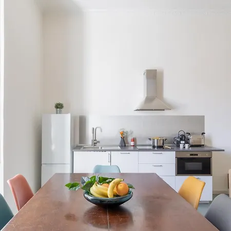 Iflat Calm & Spacious Urban Oasis Fons Trevi B13 *